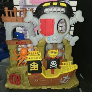 kid connection Pirate Island Play Set